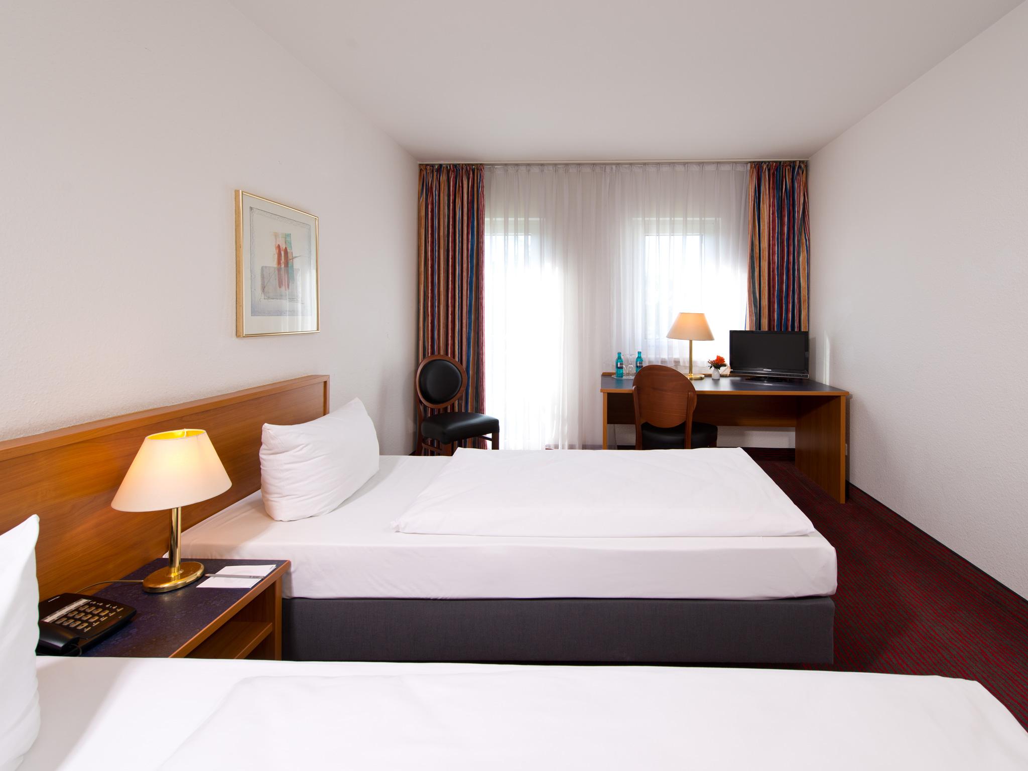 Achat Hotel Darmstadt Griesheim Грисхайм Экстерьер фото